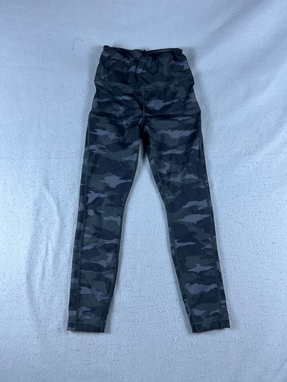 Athleta Ultimate 7/8 Tight Leggings Womens XS Black Gray High Rise Camo Workout